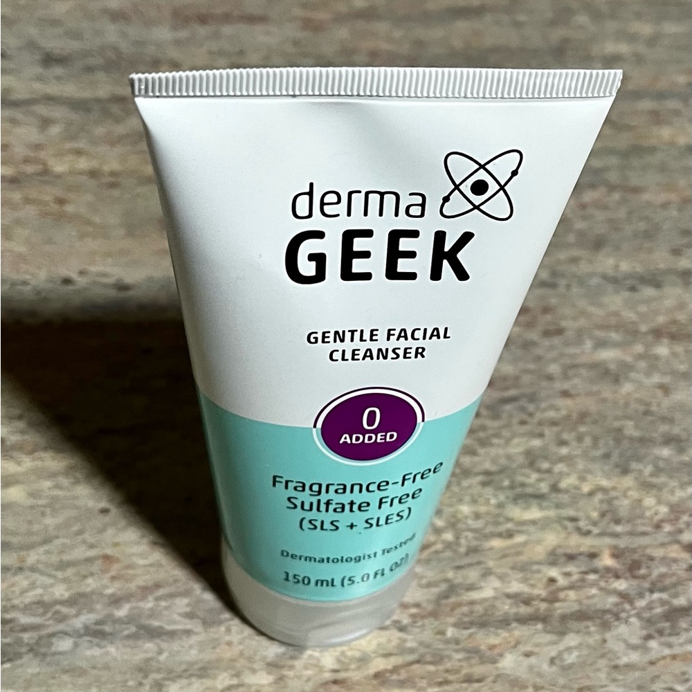 New Derma Geek gentle facial cleaner & Peptide Complex serum